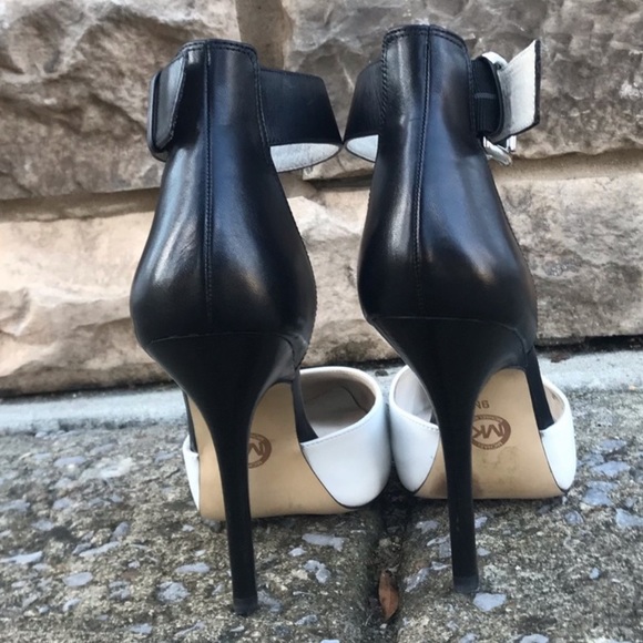 Michael Kors black and white ankle strap shoe, 9 - Picture 6 of 8